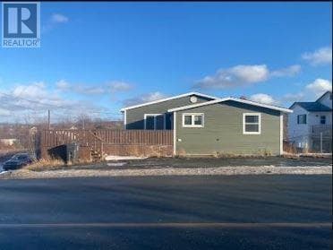 23 Foxtrap Access Road in 