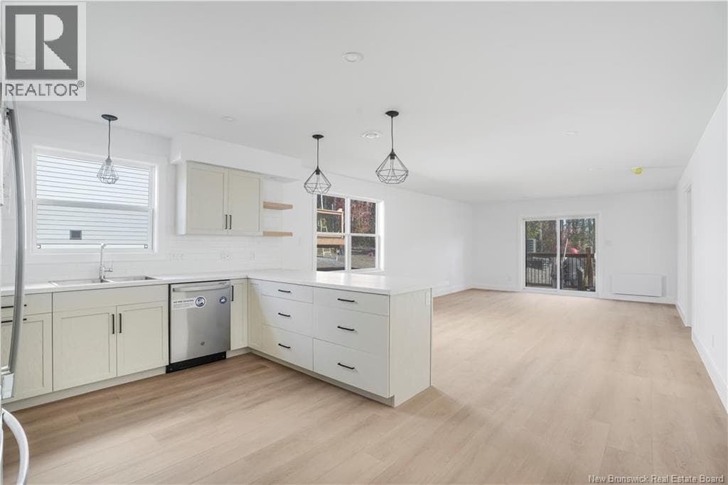 8 TERRY FOX Drive, New Brunswick — photo 4