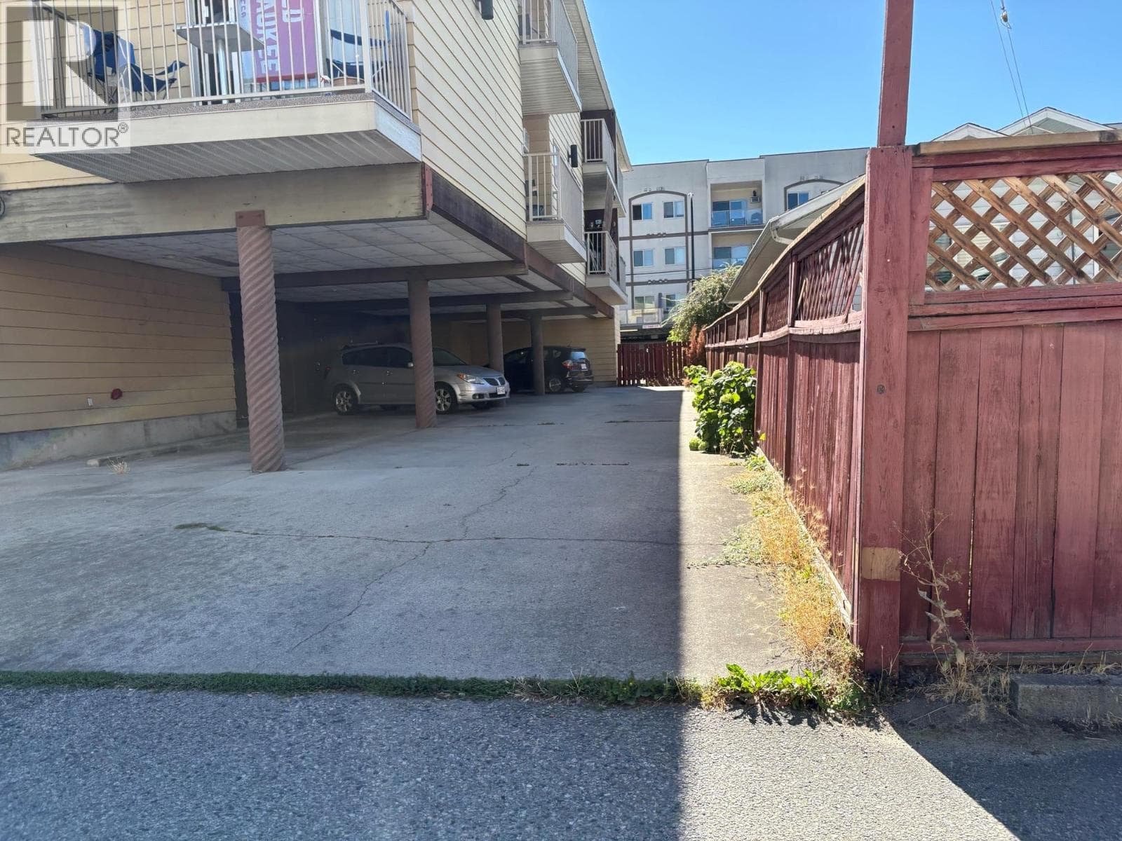173 WADE AVENUE WEST — photo 3