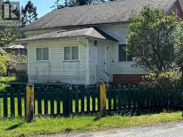 5081 COLUMBIA STREET in 