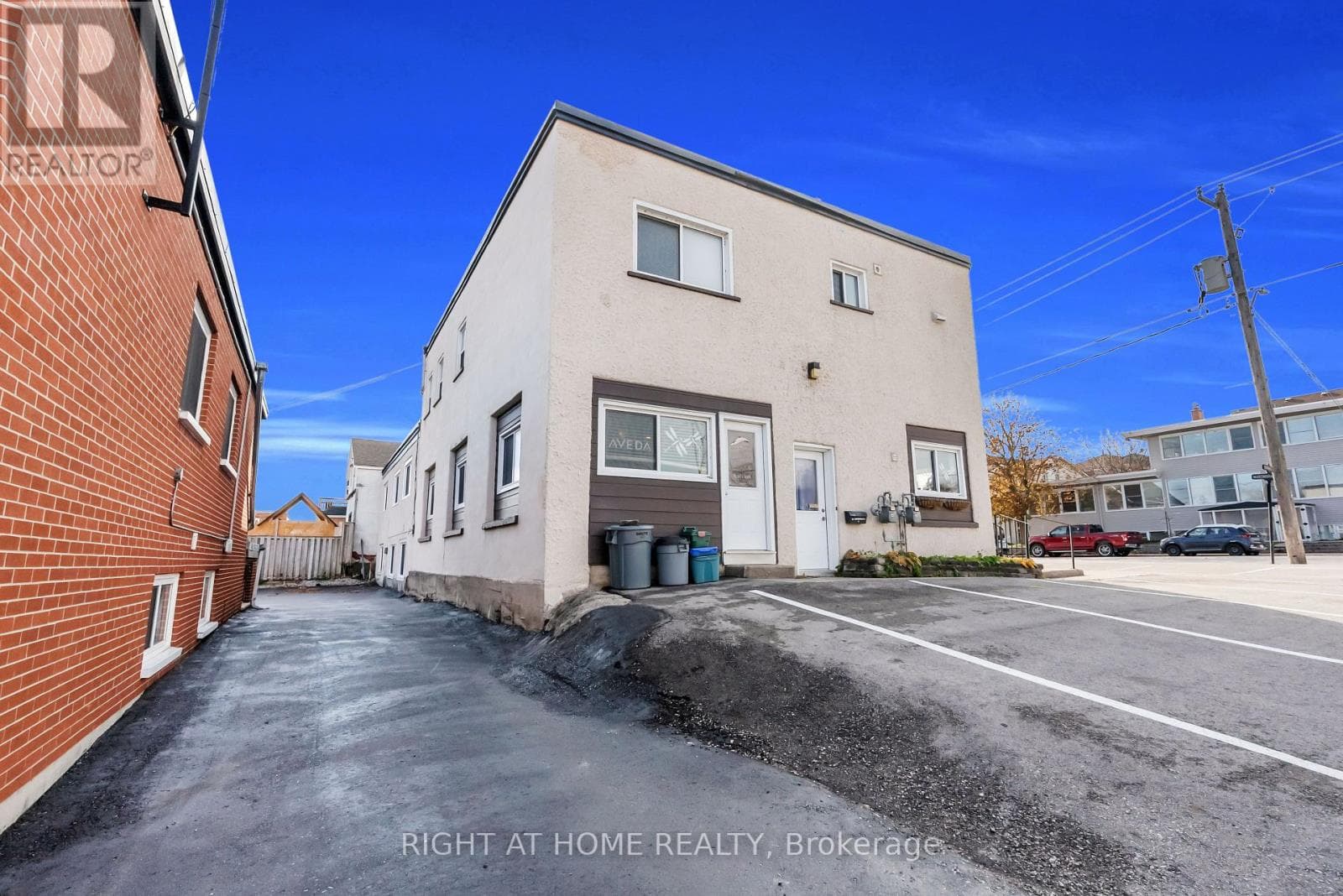 32 MATCHEDASH STREET N, Toronto — photo 3