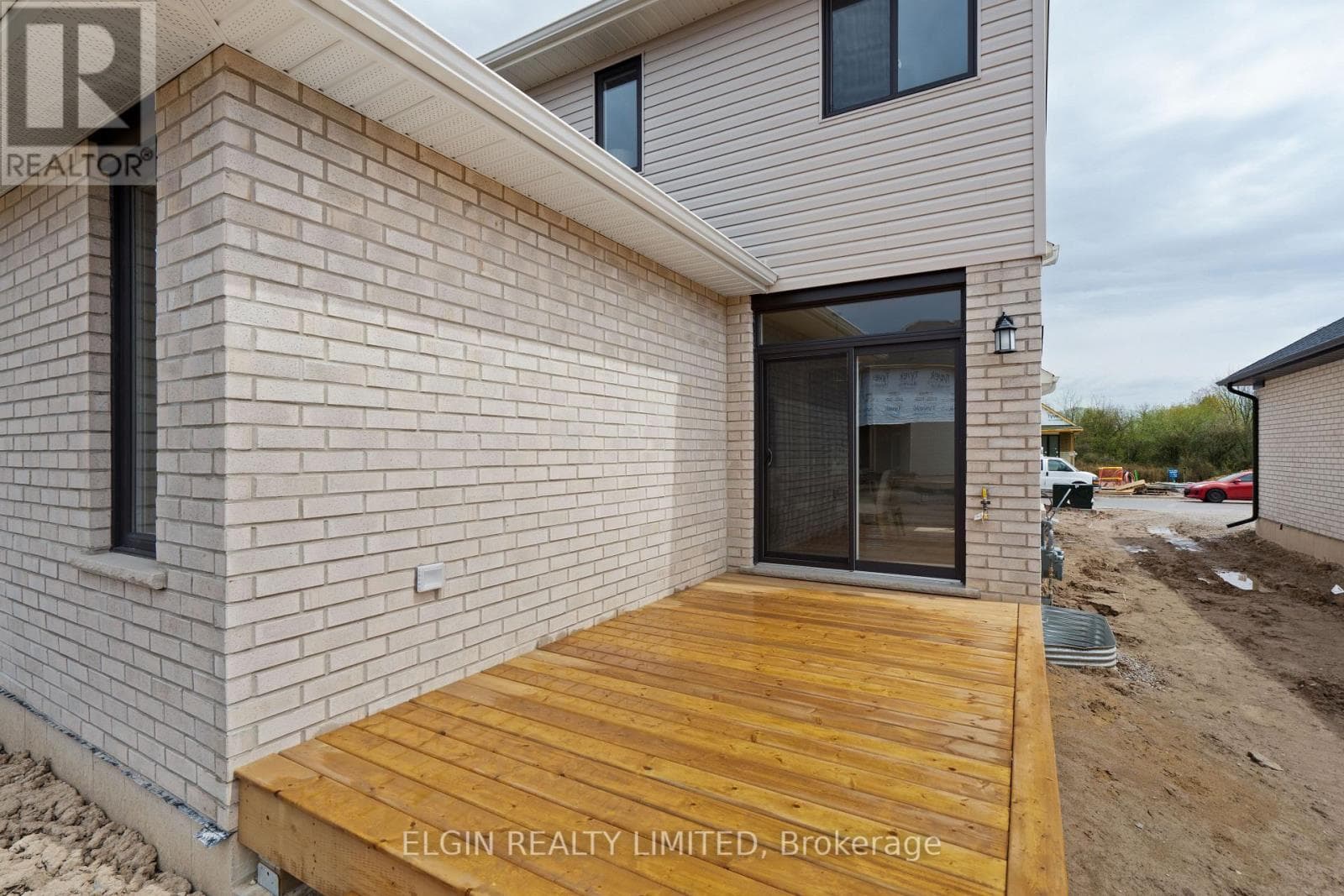 29 HEMLOCK CRESCENT, London and St. Thomas — photo 2