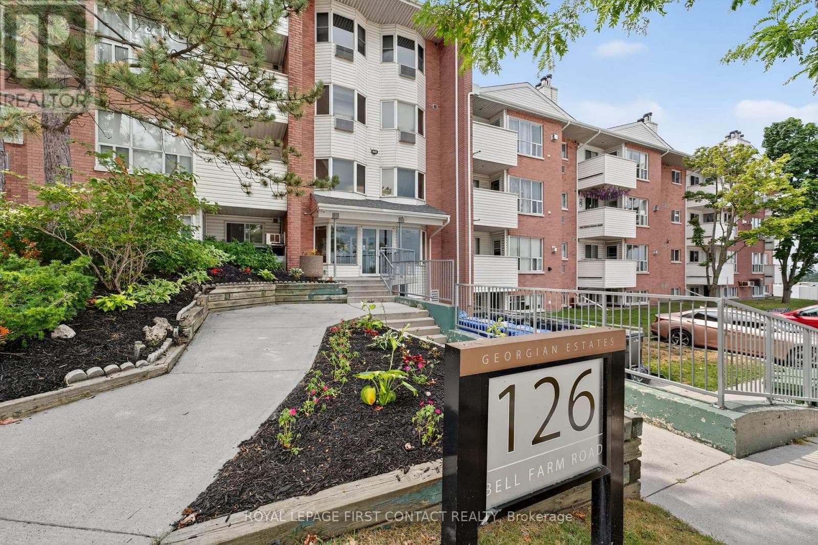 126 BELL FARM ROAD UNIT B08, Toronto — photo 3