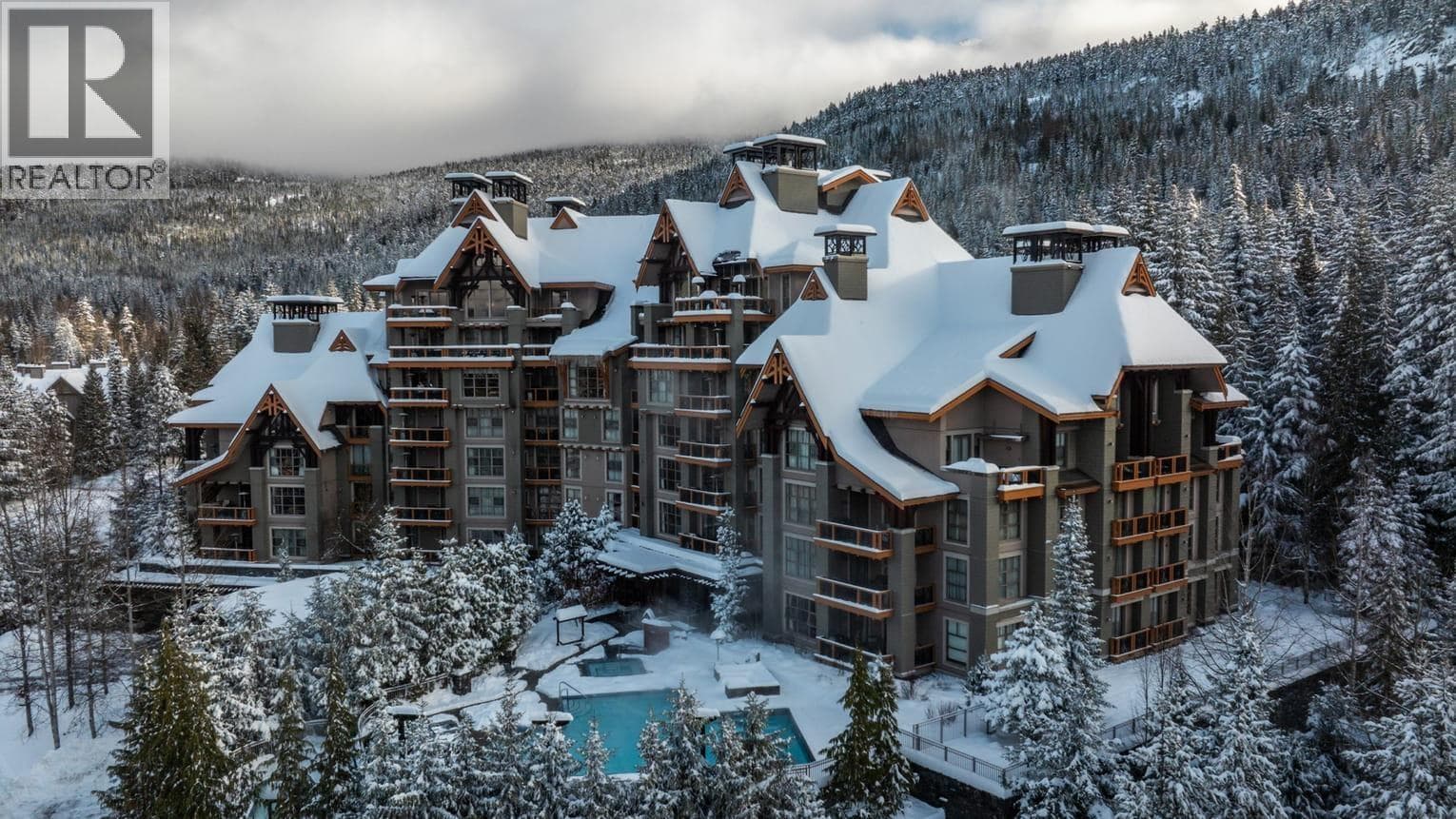 324 4591 BLACKCOMB WAY in 
