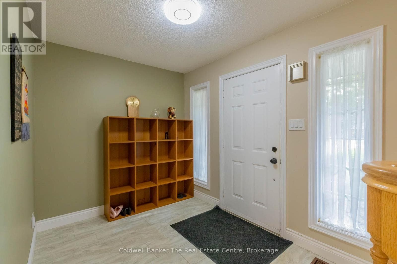 110 FOREST GLEN DRIVE, OnePoint — photo 3