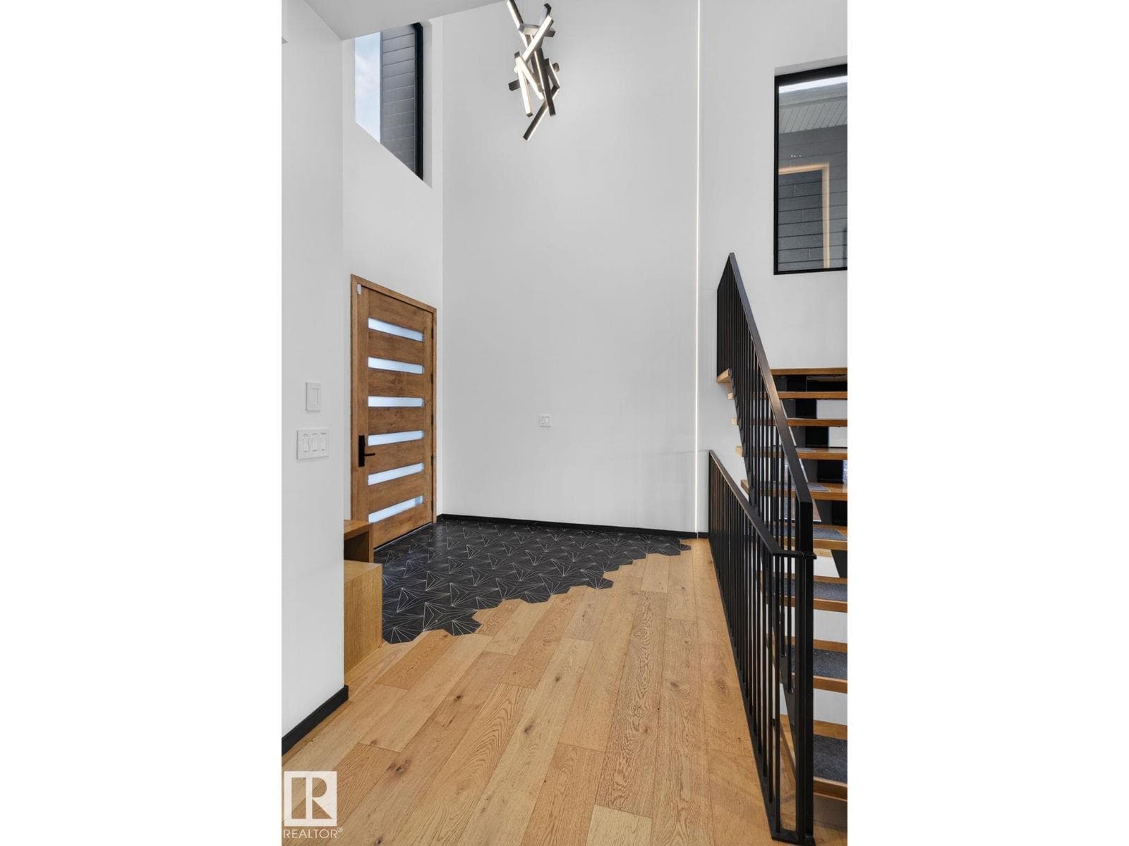 104 EDGEWATER CI, Edmonton — photo 3
