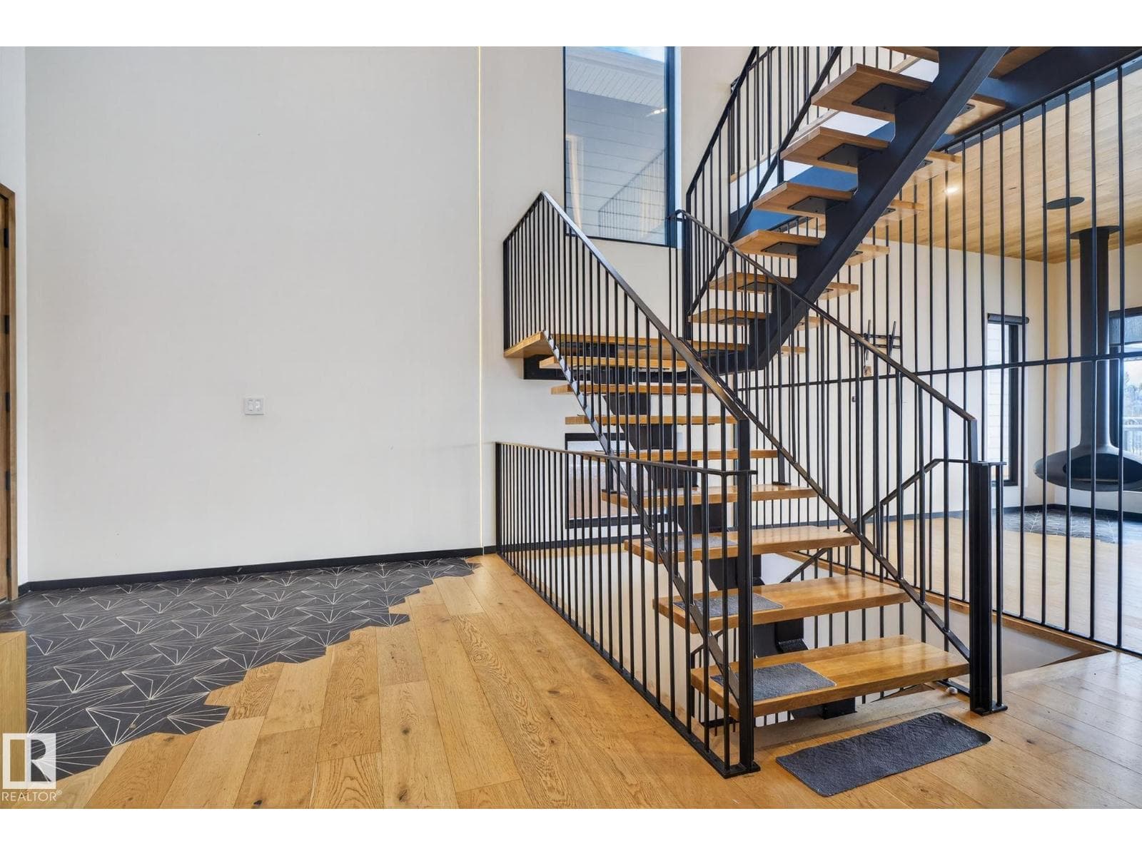 104 EDGEWATER CI, Edmonton — photo 4