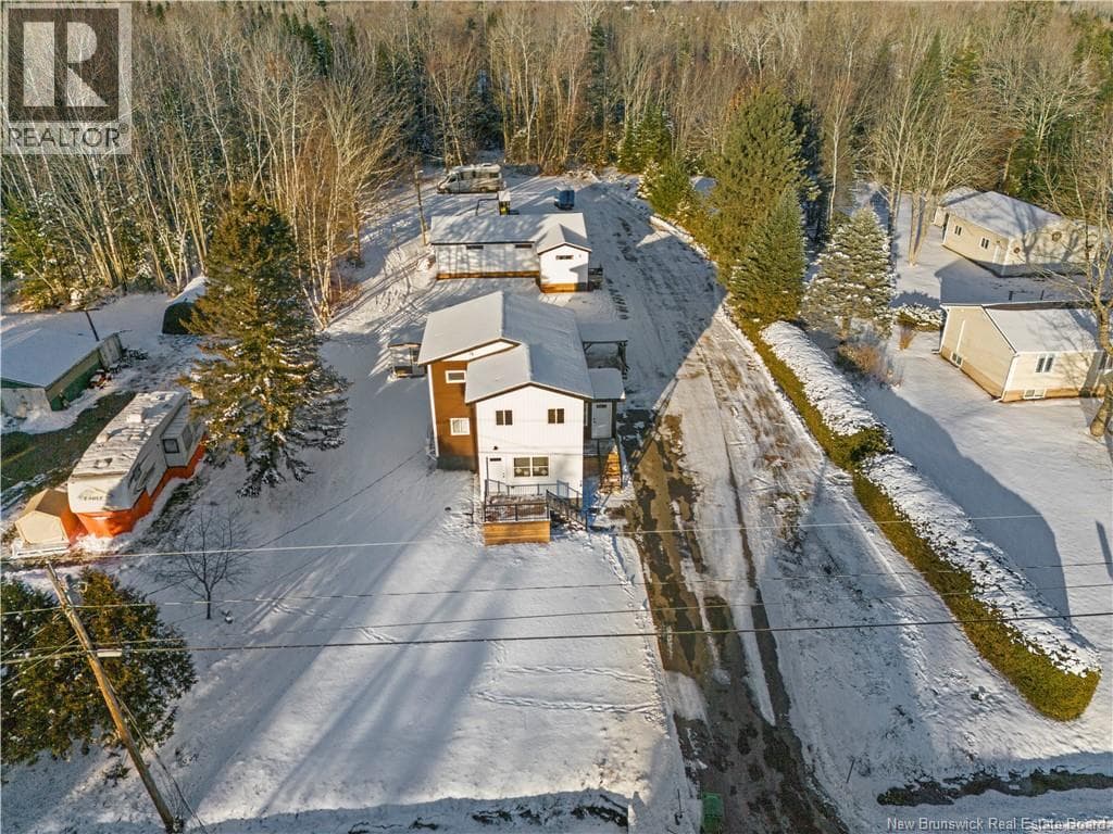 18 SMITH ROAD — photo 4