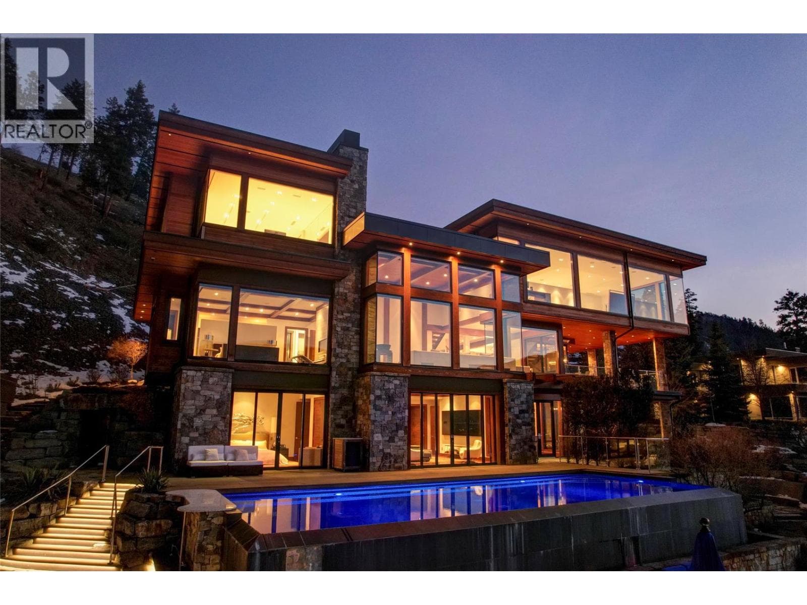 23 180 SHEERWATER COURT in Glenmore - Clifton - Dilworth