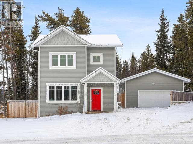 2 MACKENZIE COURT in 