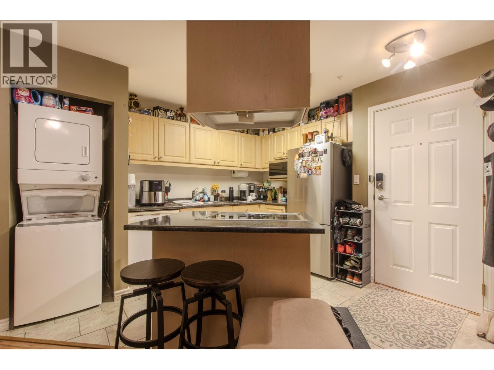 B109 40120 WILLOW CRESCENT, Greater Vancouver — photo 2