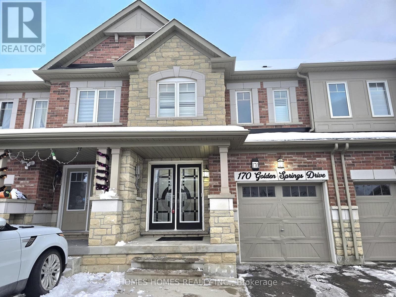 170 GOLDEN SPRINGS DRIVE in VAN KIRK