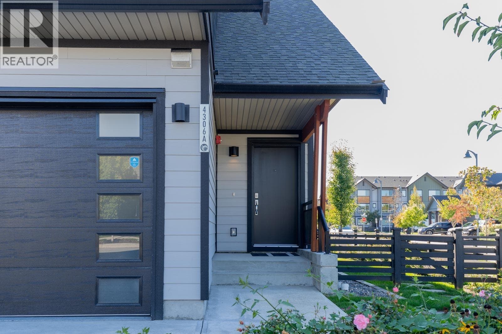 4306A CORMORANT WAY — photo 2