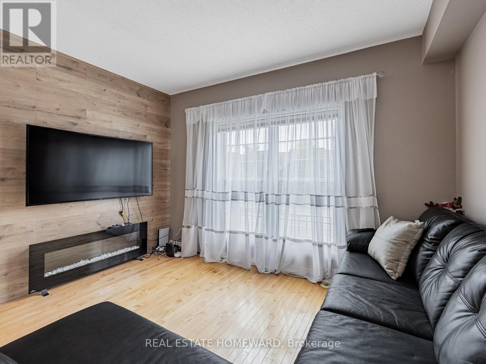 964A THE QUEENSWAY, Toronto — photo 5