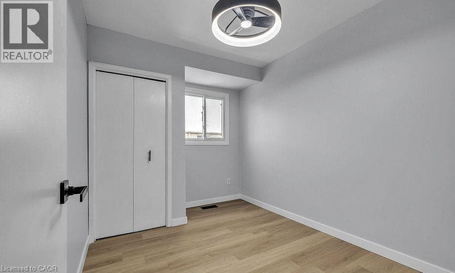 11 78 BEE STREET, Cornerstone — photo 5