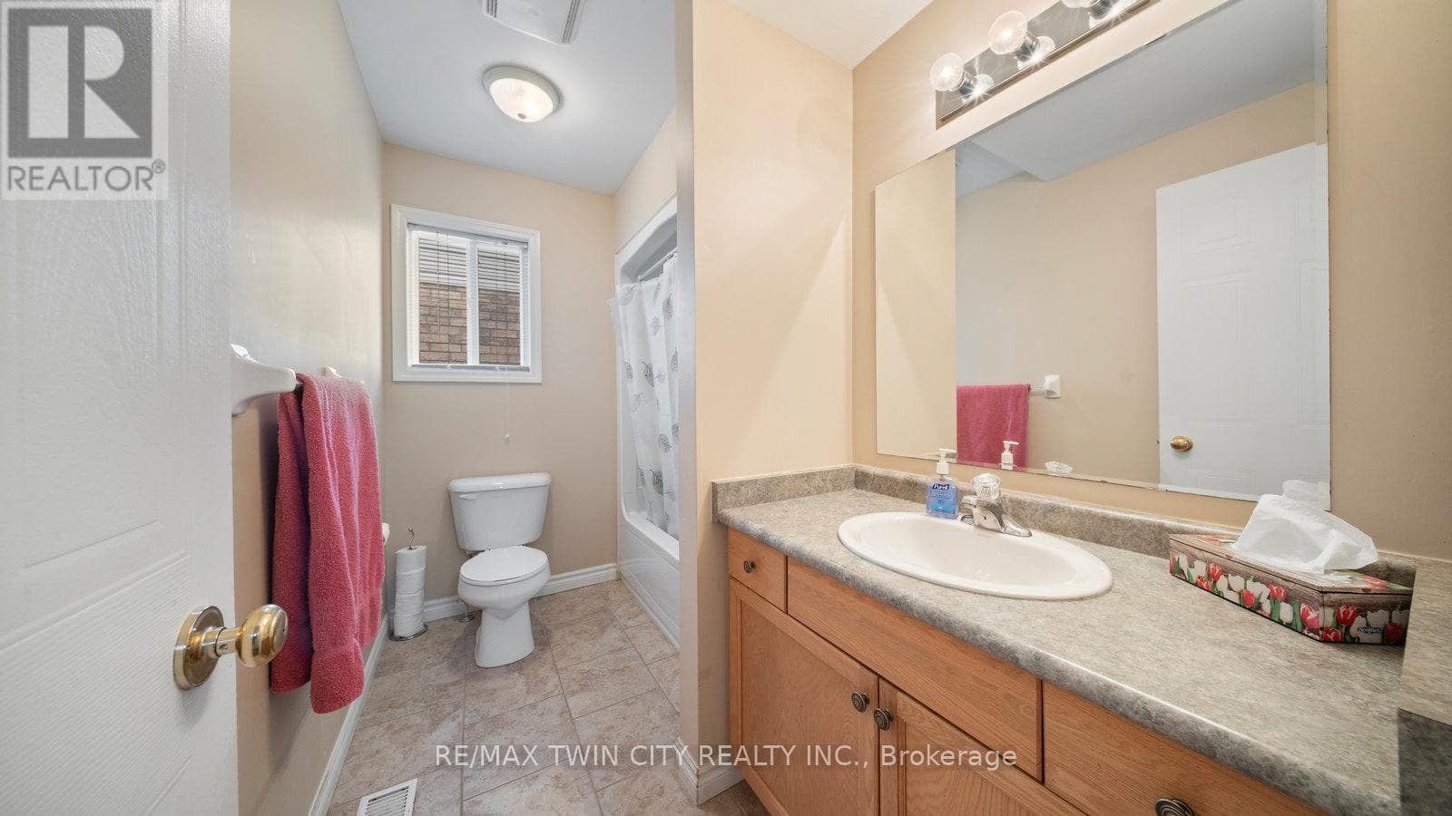38 SINCLAIR STREET in 