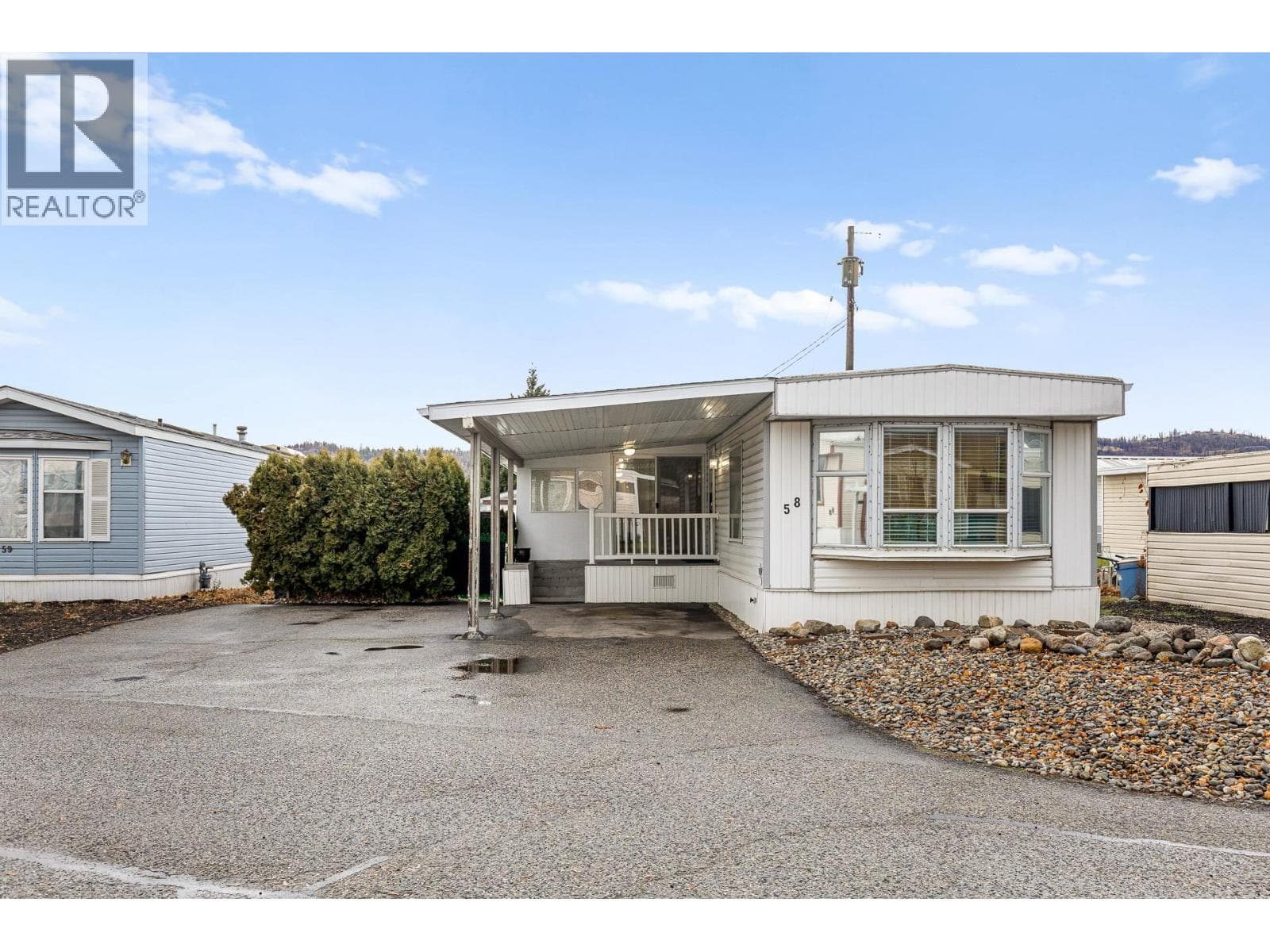 58 9020 JIM BAILEY ROAD in Highway 97
