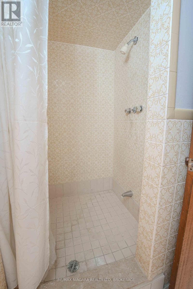 28 TANERA CRESCENT, Niagara — photo 3