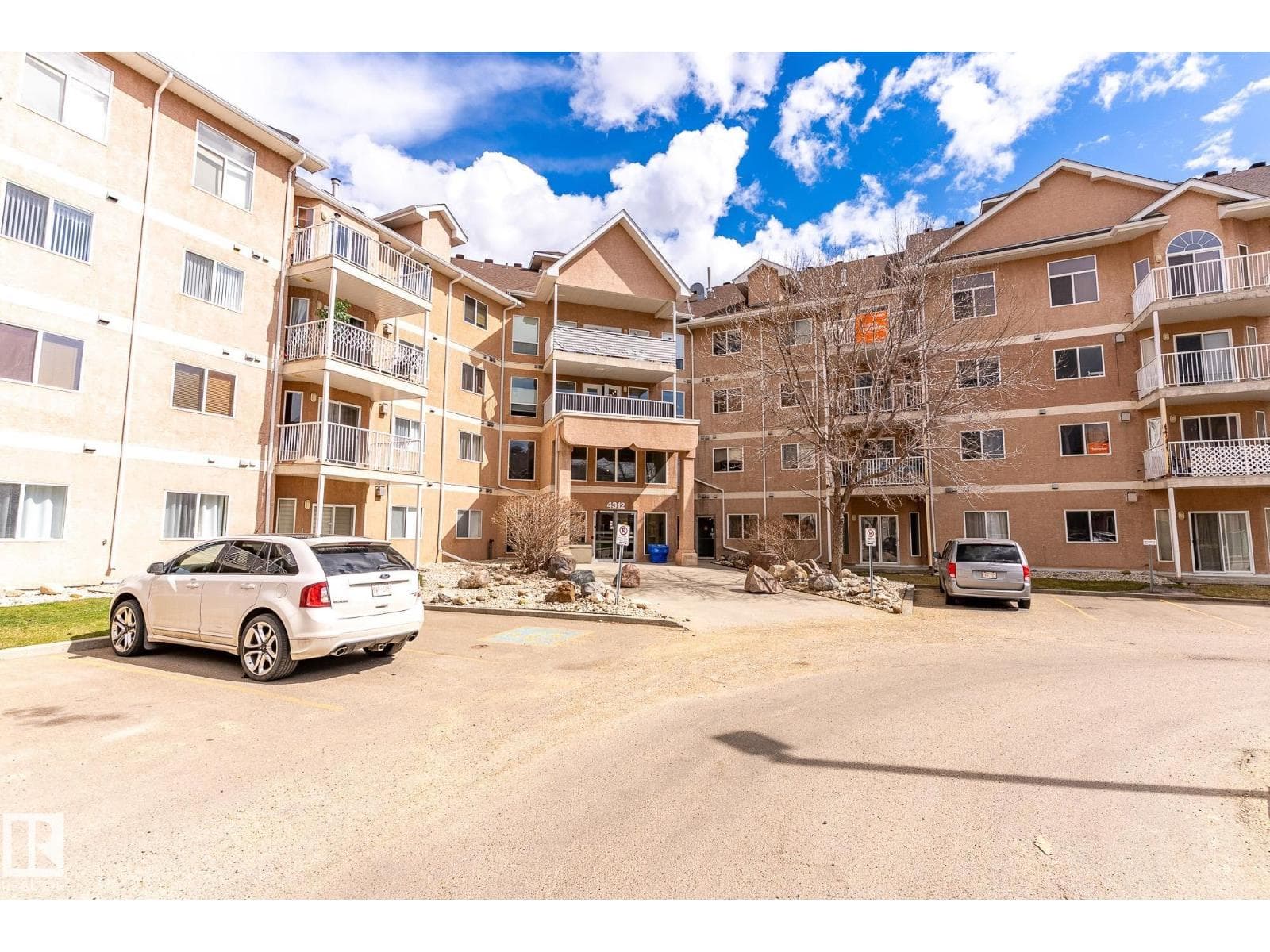 #223 4312 139 AV NW, Edmonton — photo 2