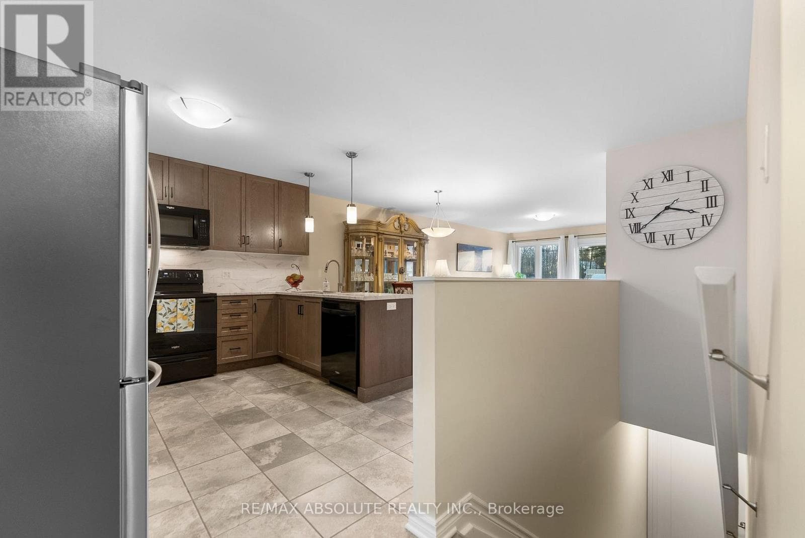 2 MORGAN CLOUTHIER WAY in 