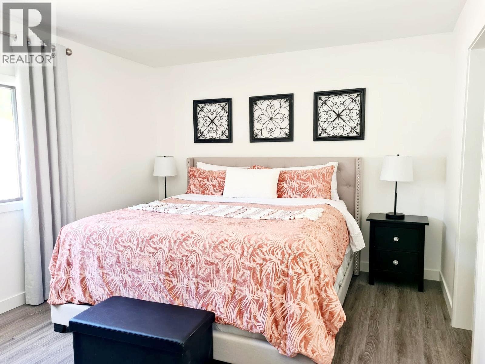 8936 SWANSHORE ROAD, Interior REALTORS® — photo 2