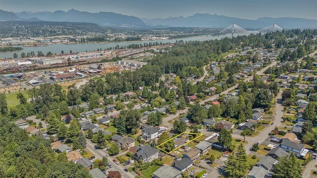 11277 134 STREET, Fraser Valley — photo 3