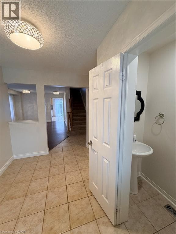 231 SHERWOOD Road, Cornerstone — photo 4
