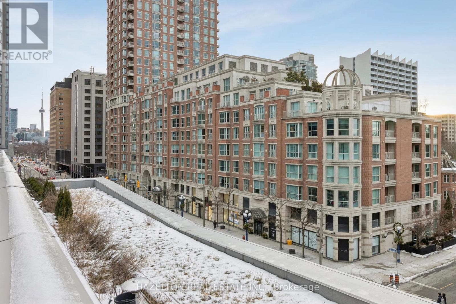 405 - 55A AVENUE ROAD, Toronto — photo 5