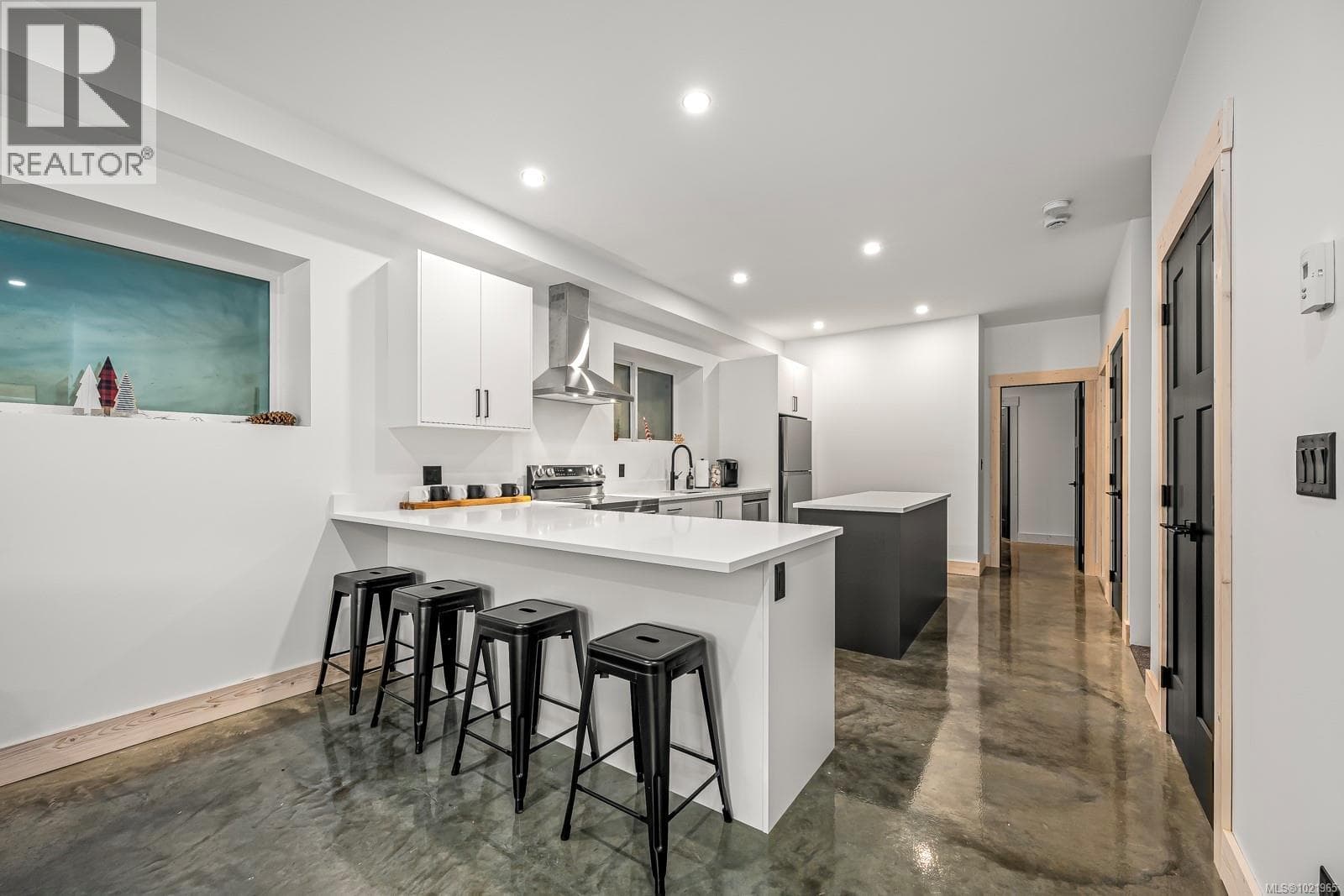 455 ARROWSMITH RIDGE in 