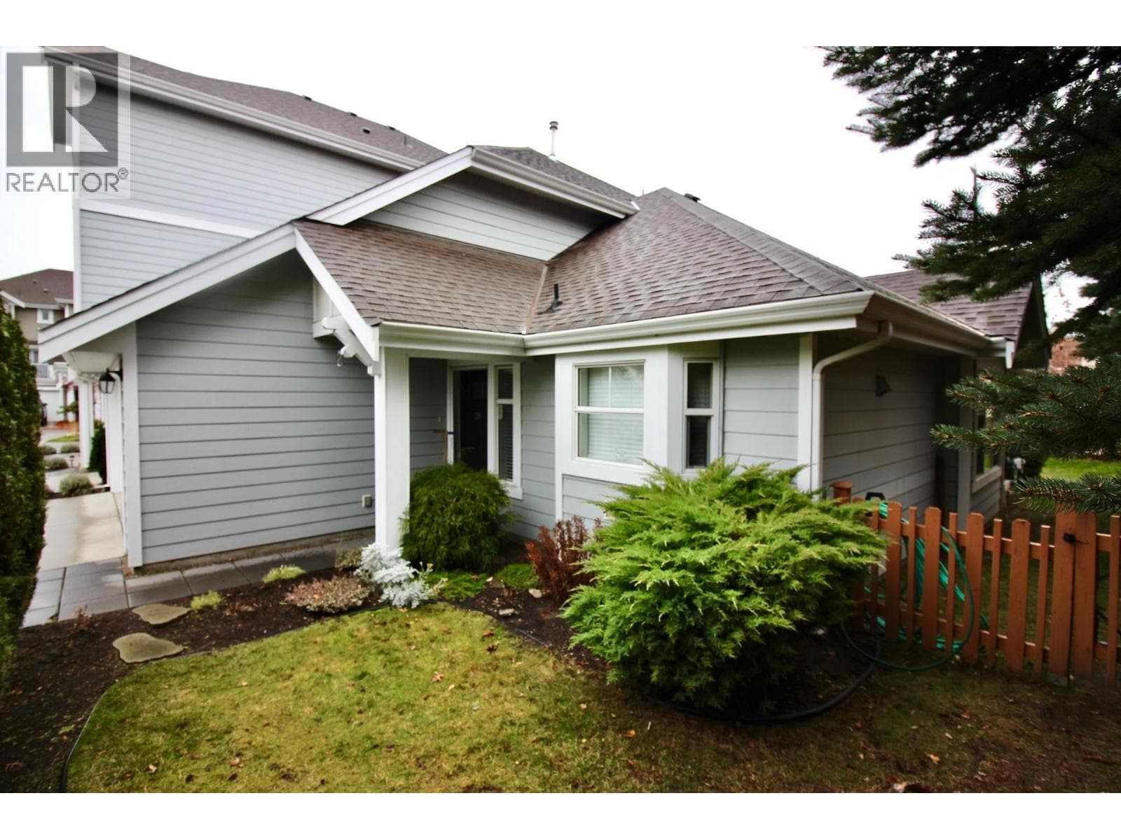 28 1853 PARKVIEW CRESCENT in Central City