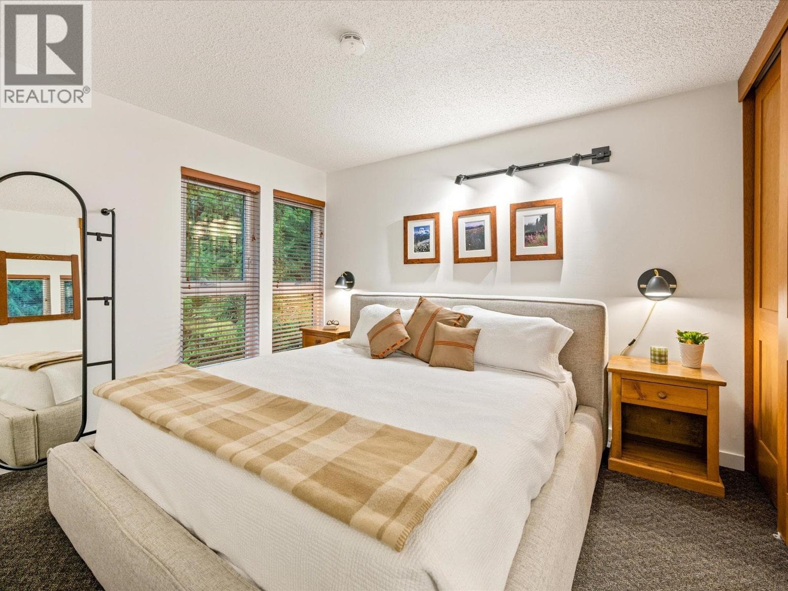 515 4200 WHISTLER WAY, Greater Vancouver — photo 2