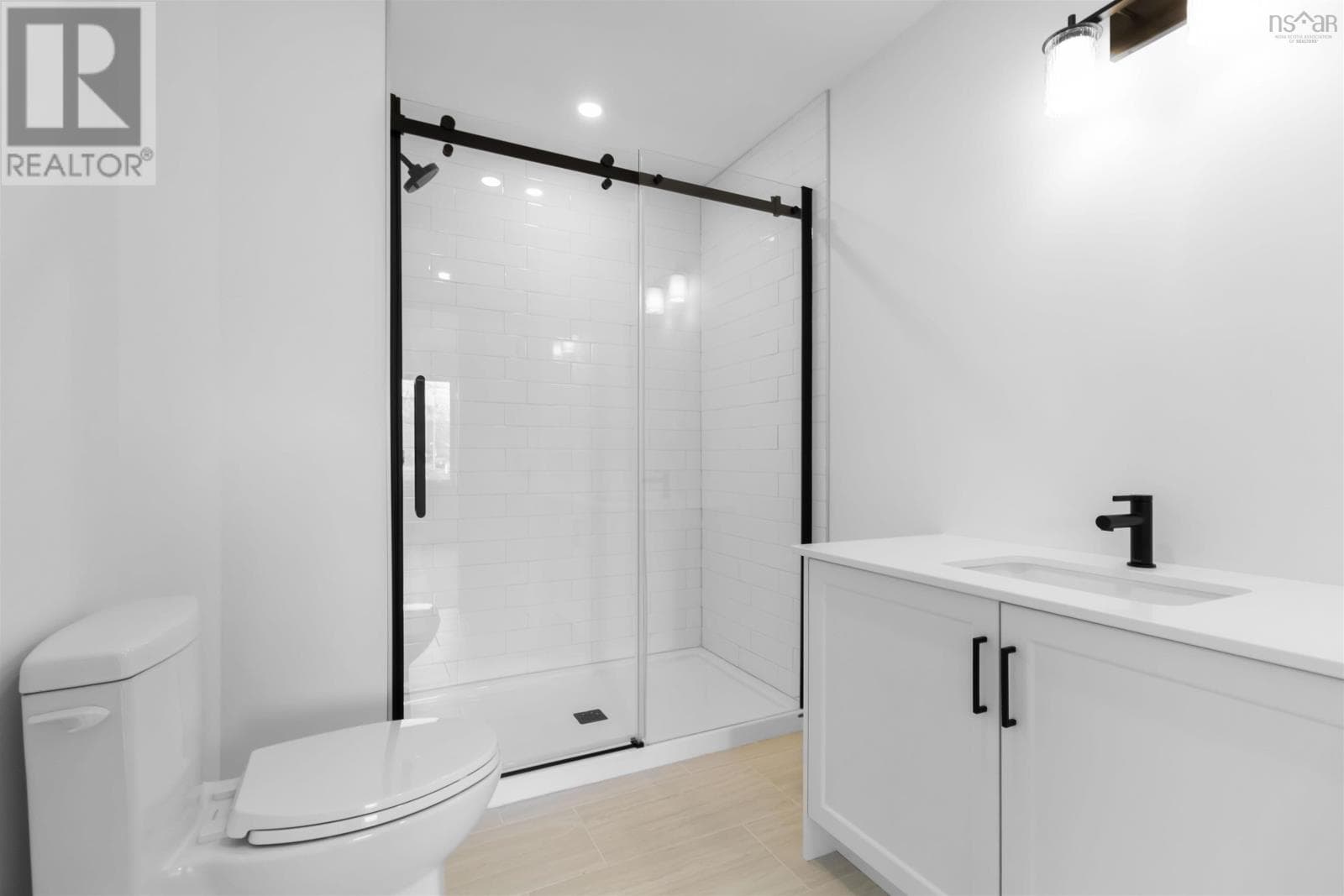 2-Unit 2 Sherwood — photo 3