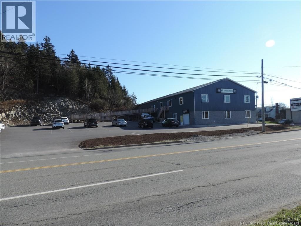 680 ROTHESAY AVENUE, New Brunswick — photo 2