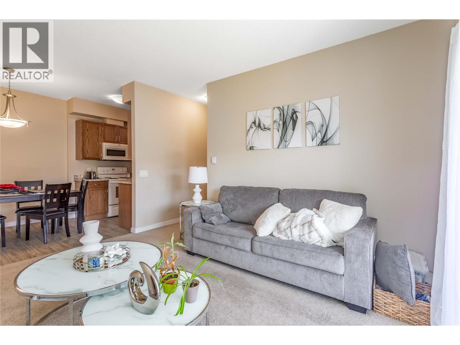 205 HIGHWAY 33 EAST, Interior REALTORS® — photo 3