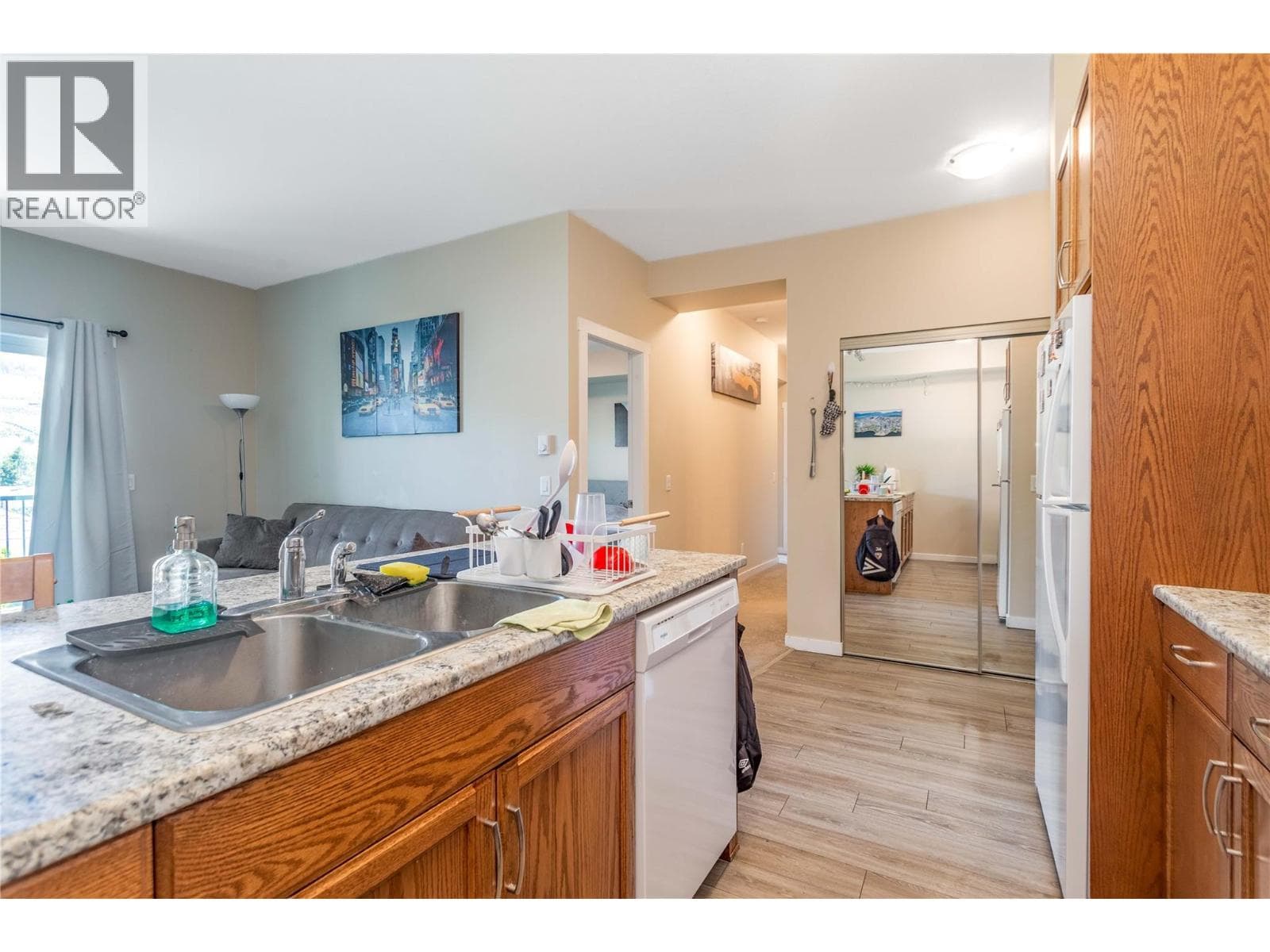 205 HIGHWAY 33 EAST, Interior REALTORS® — photo 2