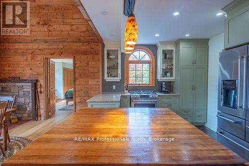 1110 SEDGWICK ROAD, OnePoint — photo 4