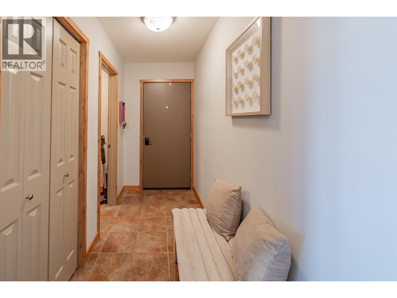 519 13TH STREET UNIT 4 in 