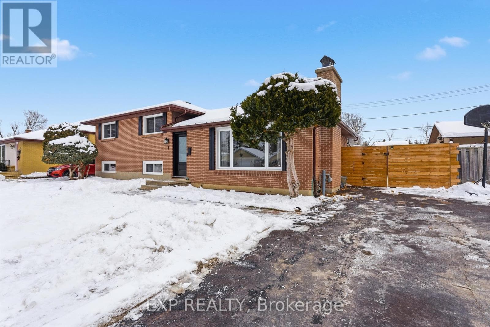 1 NELLES AVENUE — photo 2