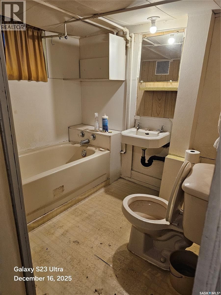 833 AVENUE I NORTH — photo 3