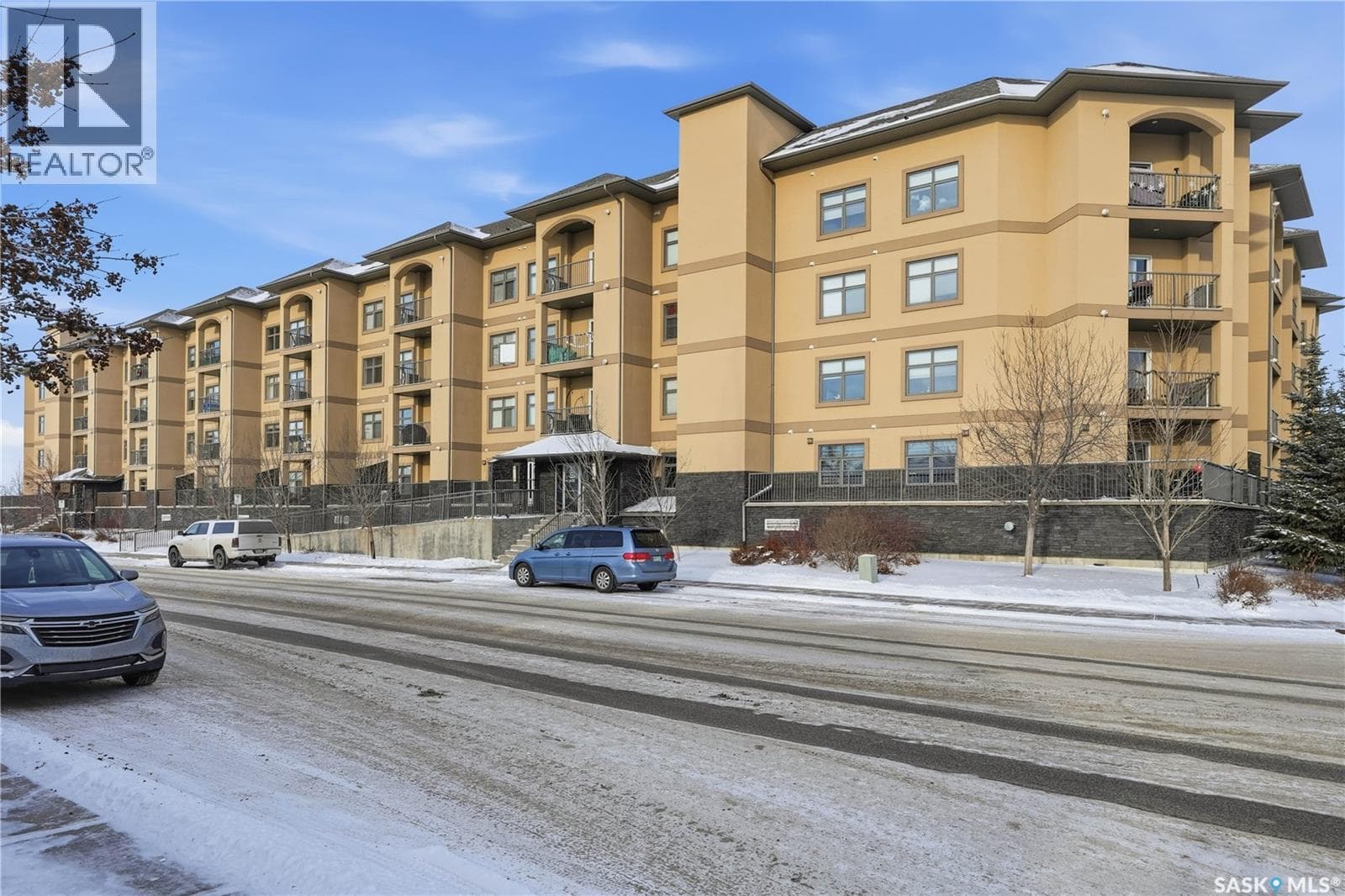 306 3630 Haughton ROAD E in Spruce Meadows