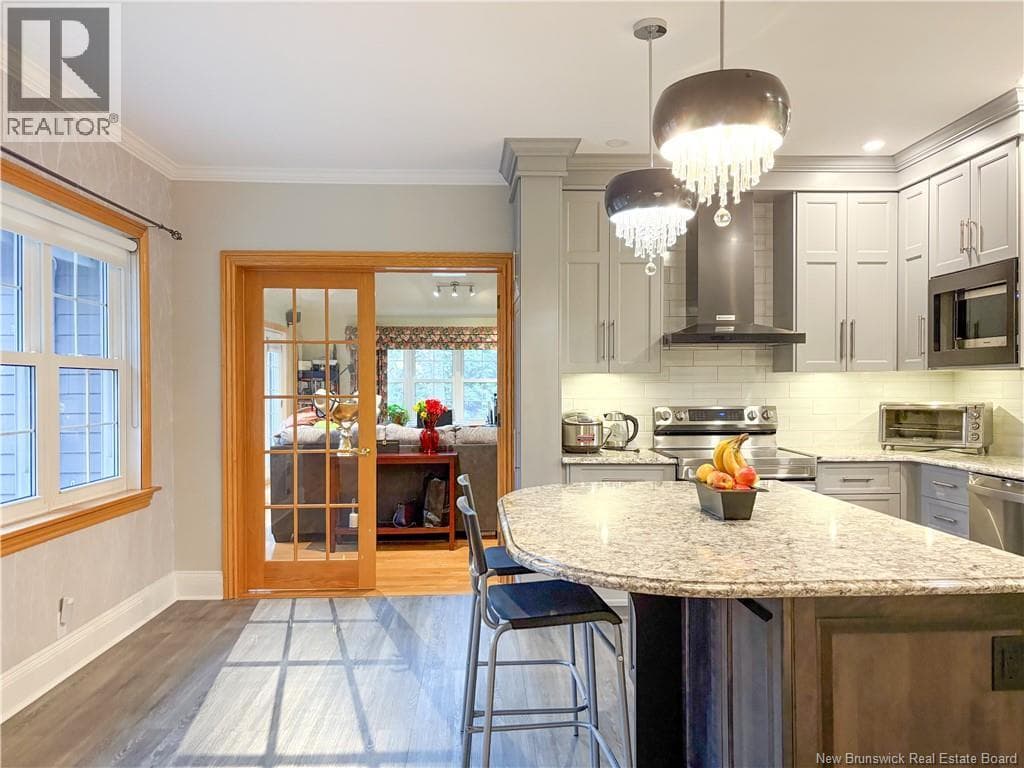 535 EAST RIVERSIDE DRIVE, New Brunswick — photo 4