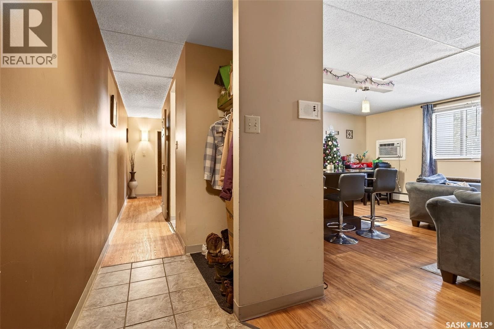 11 23 Centennial STREET — photo 5