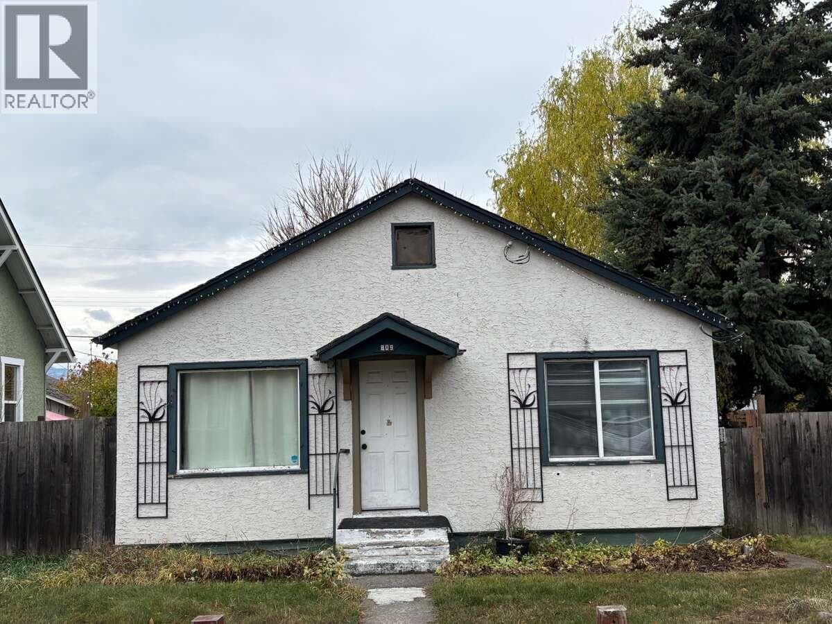 809 STOCKWELL AVENUE in Central City