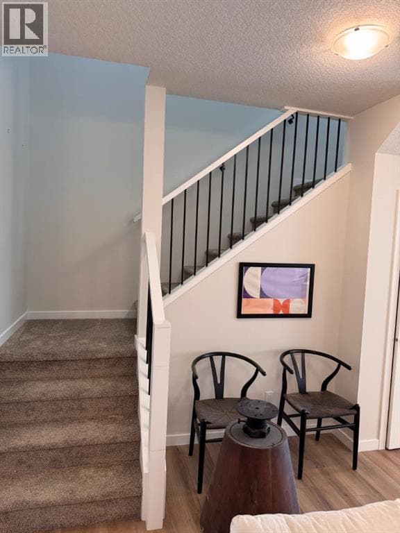 4 Wolf Hollow Road SE, Calgary — photo 4