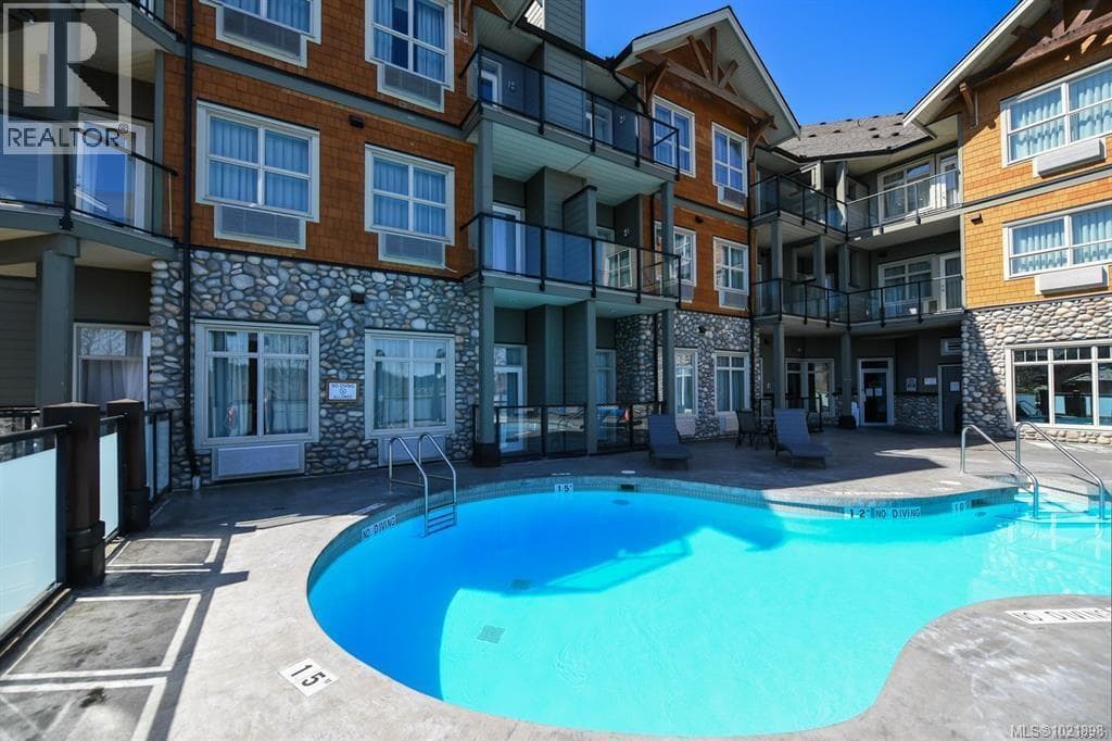 109A 1800 RIVERSIDE LANE in 