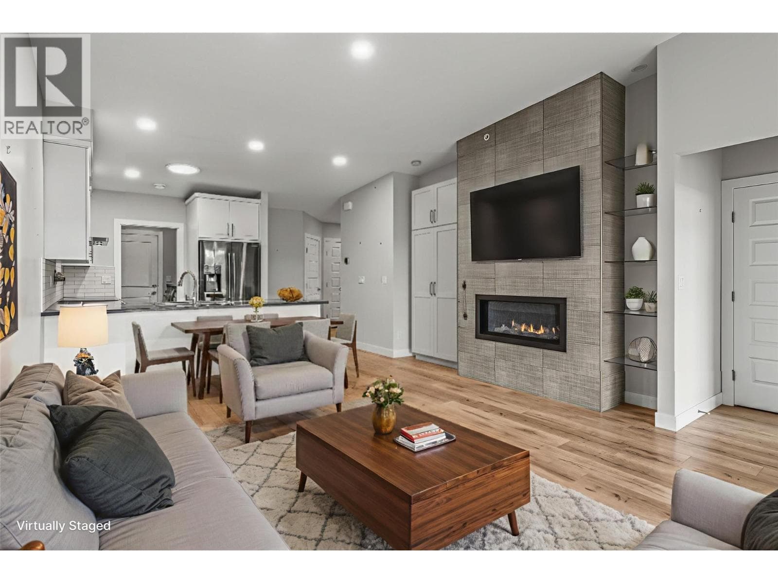 204 VINEYARD WAY — photo 4