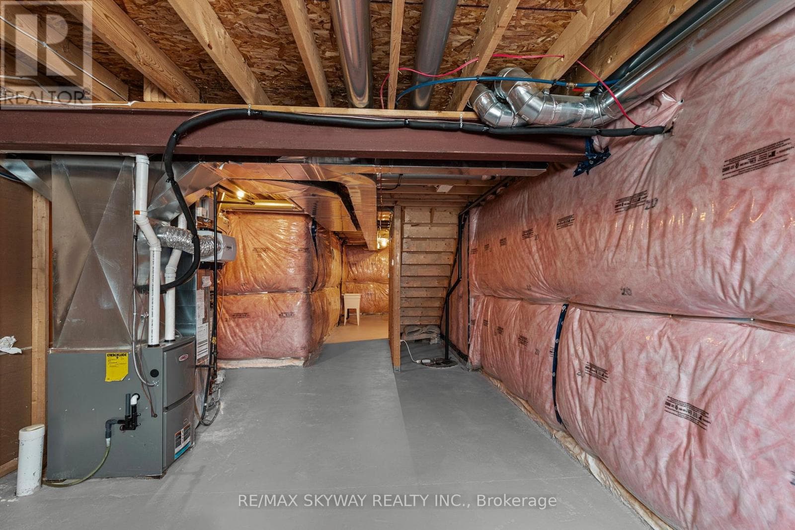 143 STONEBROOK WAY NE, Toronto — photo 5