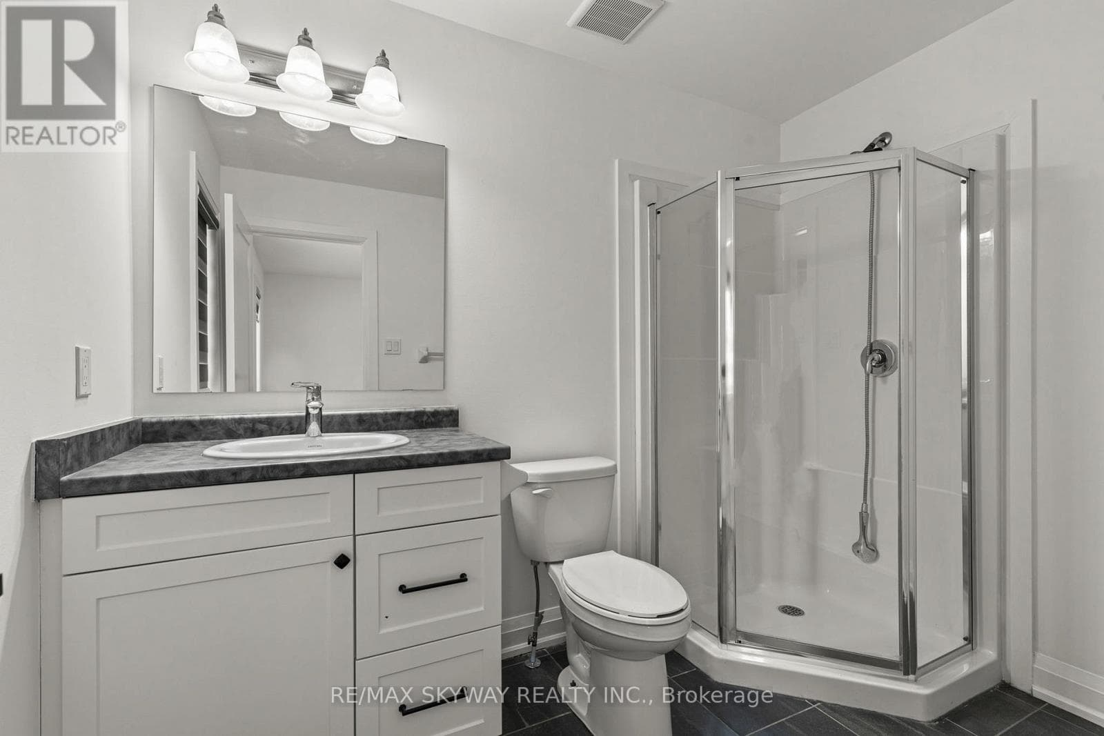 143 STONEBROOK WAY NE, Toronto — photo 5