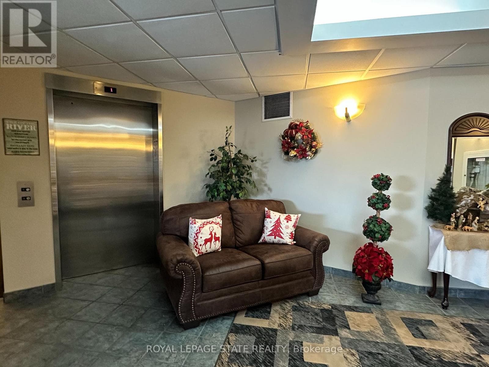 210 MAIN STREET UNIT 309, Toronto — photo 3