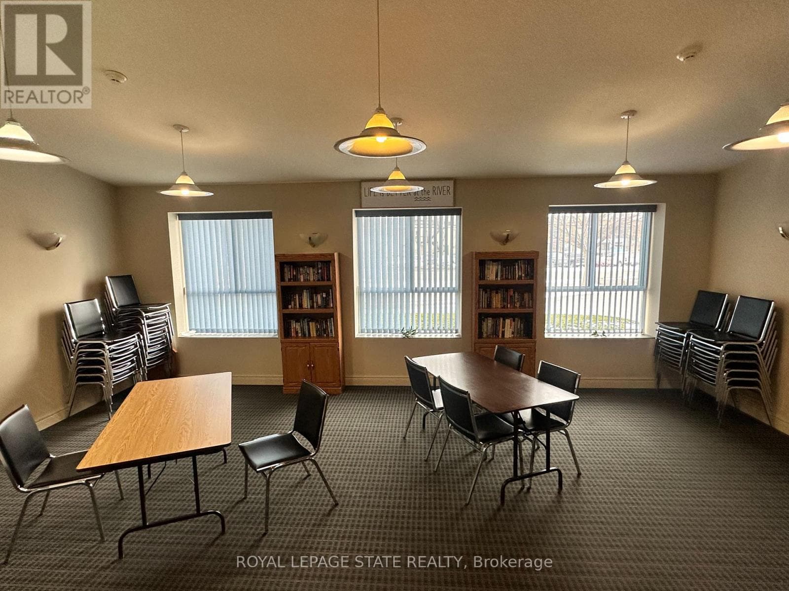 210 MAIN STREET UNIT 309, Toronto — photo 2